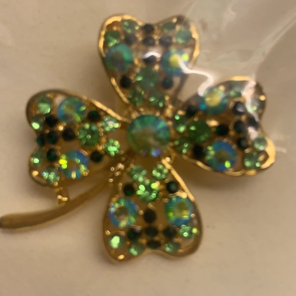 NWT 4 leaf clover brooch - Picture 3 of 5